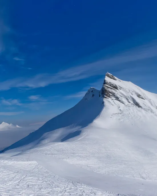 Damuelser-Mittagspitze-im-Winter-_c_-Huber-Images---Damuels-Faschina-Tourismus.jpg