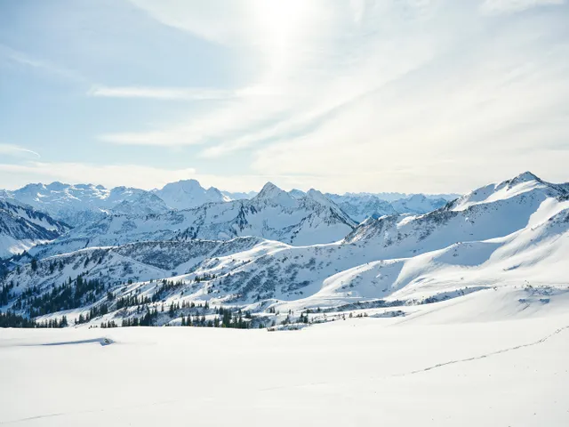 Winterlandschaft_-Skigebiet-Damuels-Mellau-_c_-Alex-Kaiser---Bregenzerwald-Tourismus.jpg